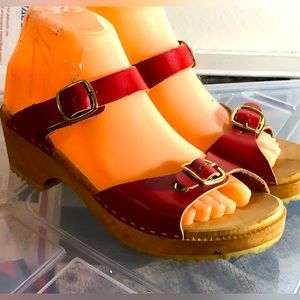 vollsjo Red Genuine Leather Open Toe Mules Wooden Sandals Size 8